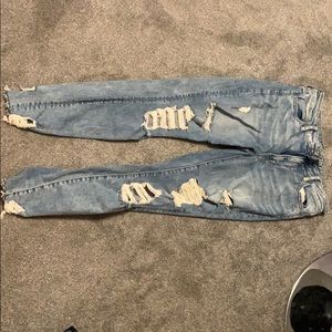 American Eagle women’s jeans